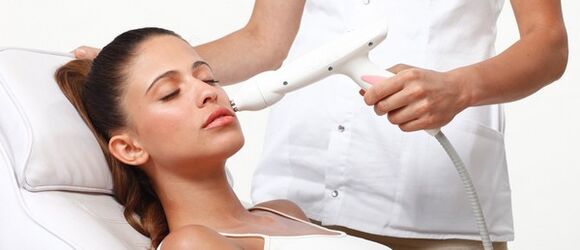 Procedura de întinerire laser